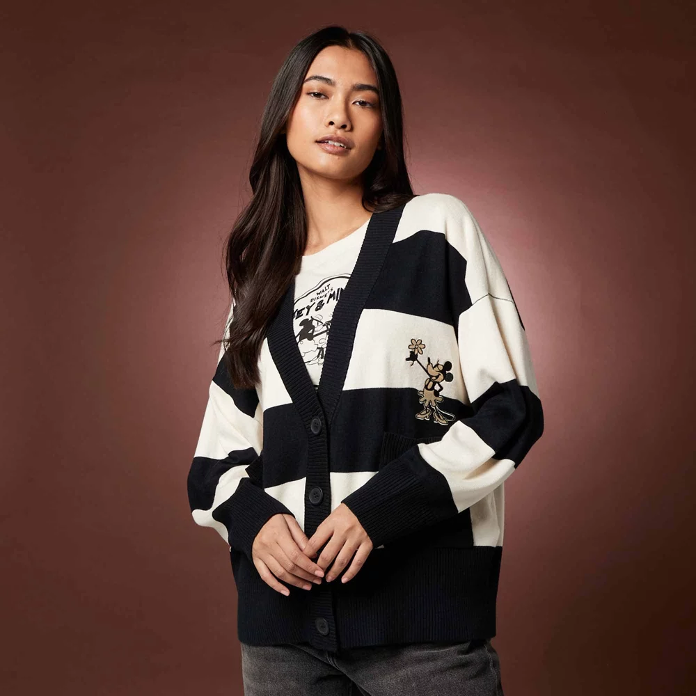 Disney Store Gilet Mickey Et Minnie Pour Femmes 2 Disney Store Gilet Mickey Et Minnie Pour Femmes – Image 2