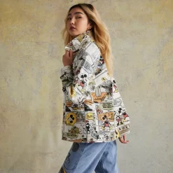 Disneyland Her Universe Veste En Jean Mickey Et Ses Amis Style BD Pour Adultes 9 Disneyland Her Universe Veste En Jean Mickey Et Ses Amis Style BD Pour Adultes -Disney 2403052050010M 3