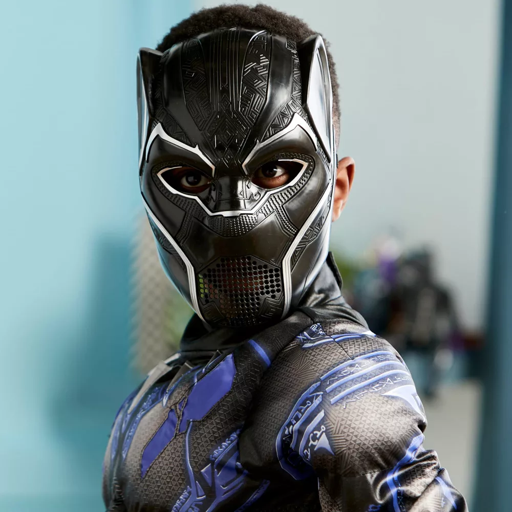 Disney Store Déguisement Lumineux Black Panther Pour Enfants 5 Disney Store Déguisement Lumineux Black Panther Pour Enfants – Image 5