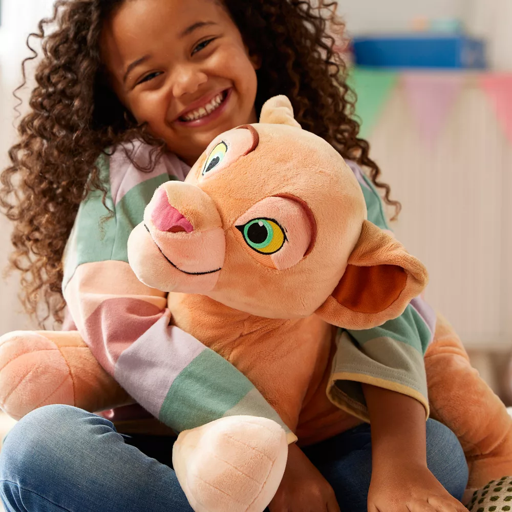 Disney Store Grande Peluche Nala, Le Roi Lion 2 Disney Store Grande Peluche Nala, Le Roi Lion – Image 2