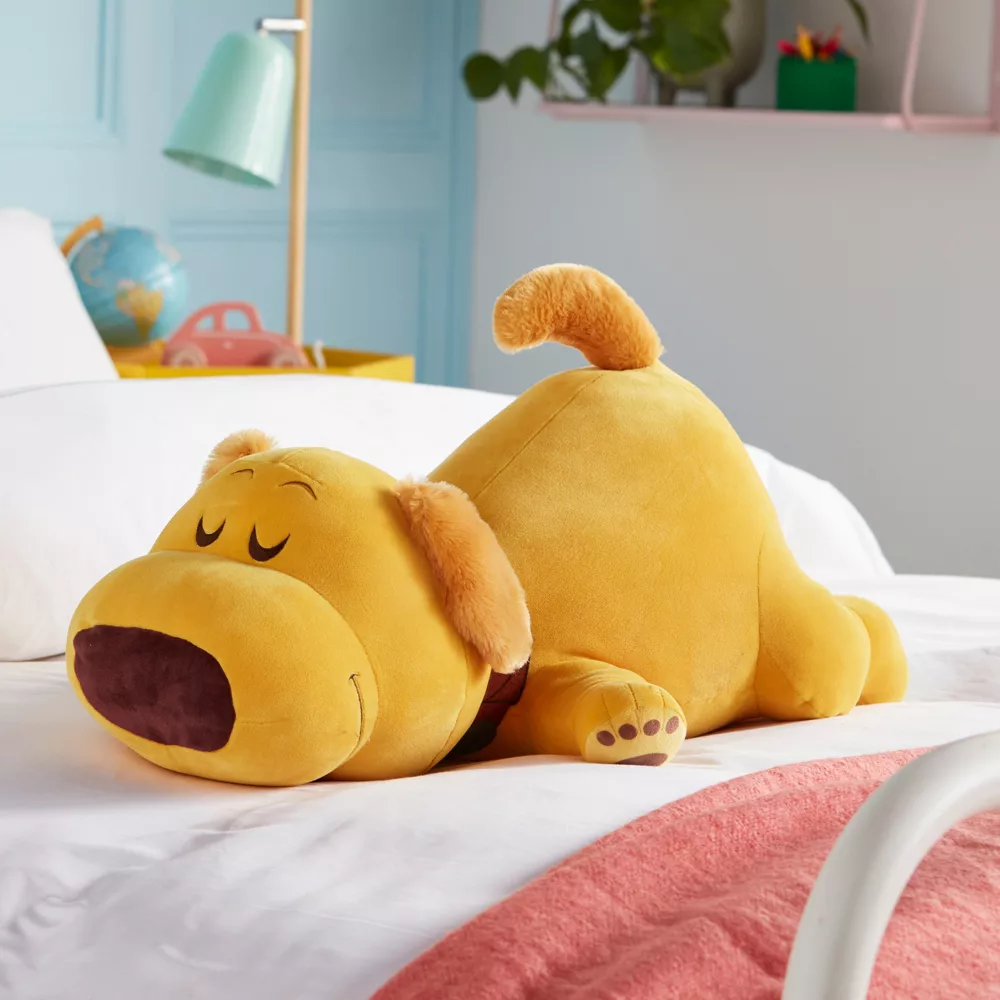 Disney Store Grande Peluche Doug Cuddleez, Là-haut 2 Disney Store Grande Peluche Doug Cuddleez, Là-haut – Image 2