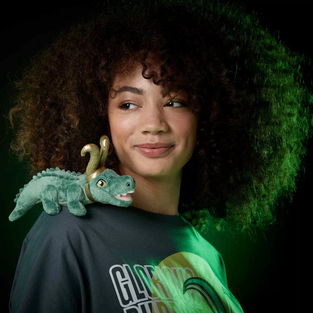 Disney Store Peluche Alligator Loki Aimantée, Loki 2 Disney Store Peluche Alligator Loki Aimantée, Loki – Image 2