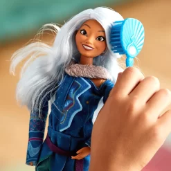 Disney Store Poupée Sisu Forme Humaine Classique, Raya Et Le Dernier Ddragon 11 Disney Store Poupée Sisu Forme Humaine Classique, Raya Et Le Dernier Ddragon -Disney 460012080498 5