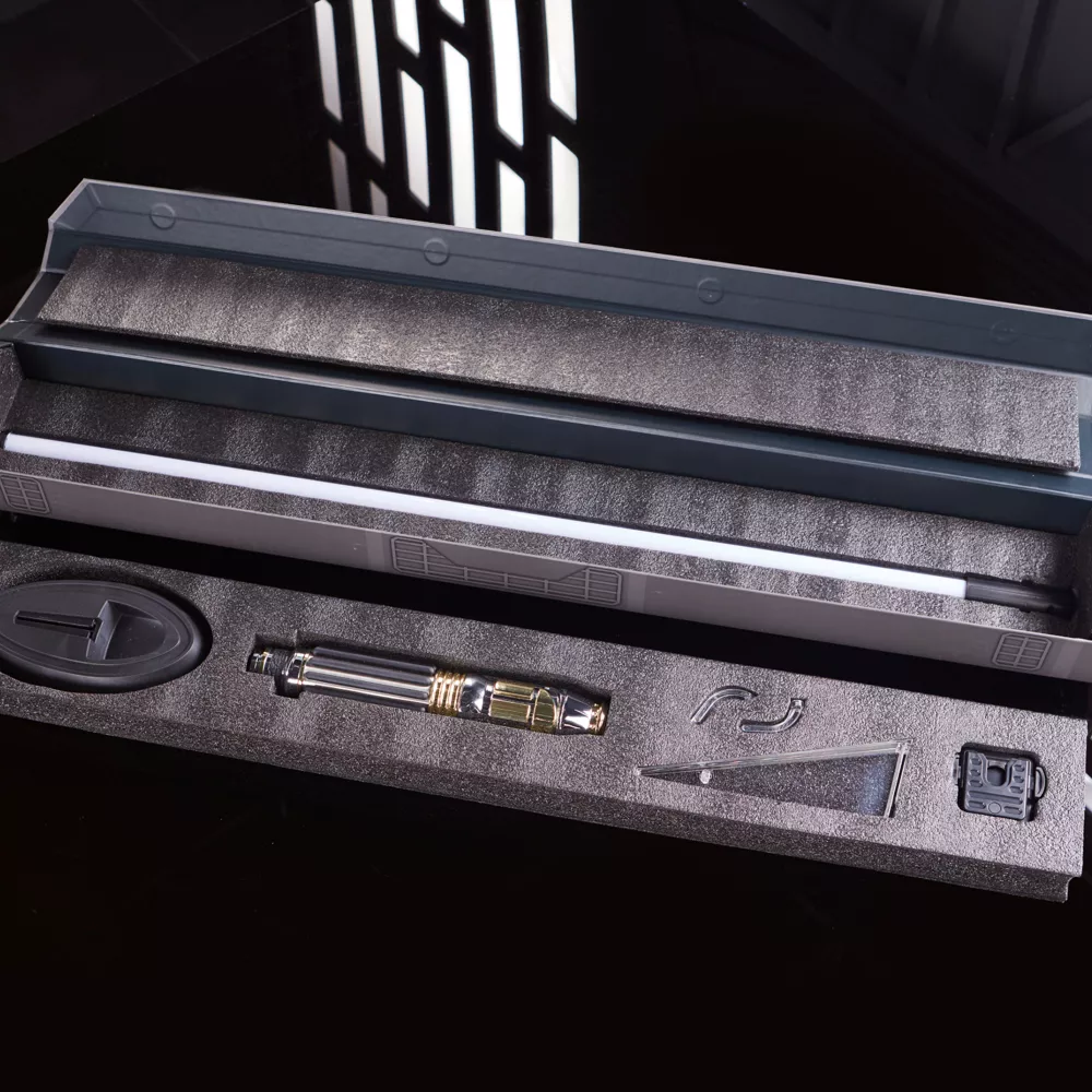 Disney Store Sabre Laser Mace Windu Legacy, Star Wars 6 Disney Store Sabre Laser Mace Windu Legacy, Star Wars – Image 6